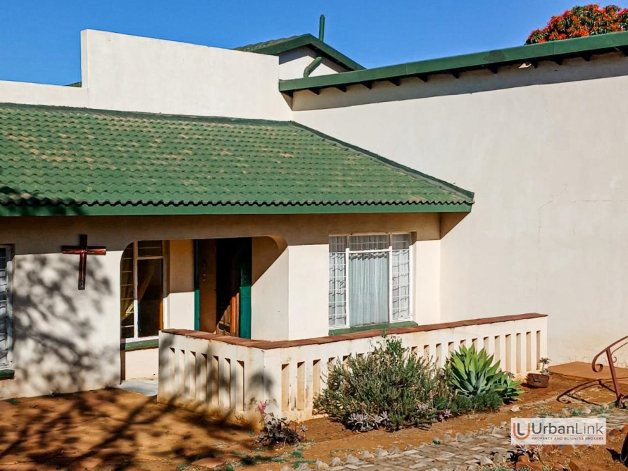 5 Bedroom Property for Sale in Cashan North West